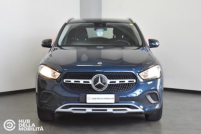 MERCEDES-BENZ GLA 180 d Automatic Business